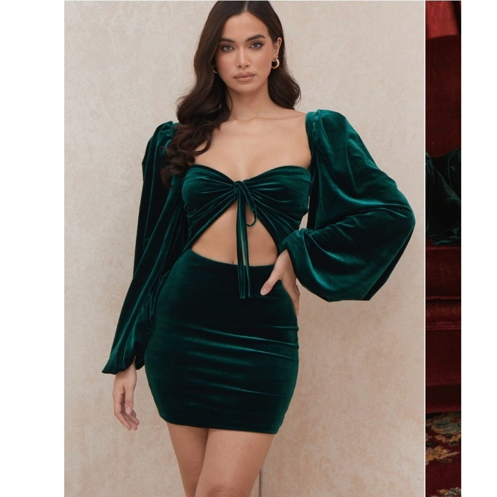 House of CB Abigail Emerald Velvet Mini Dress Womens S Teal Green Cutout Front